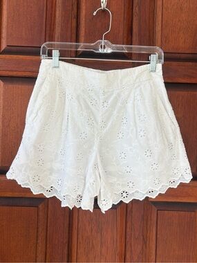 Loft White Eyelet Scallop Hem Summer Cotton Shorts Boho Size S